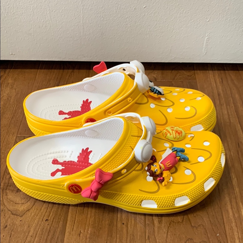 NWT McDonald’s & Crocs Birdie Classic clogs